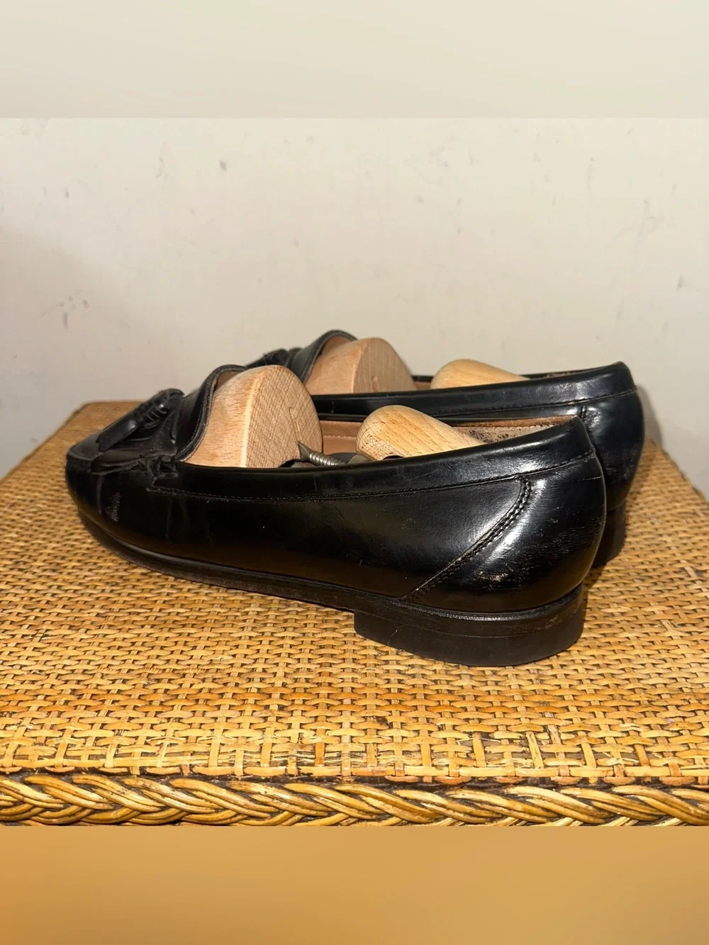 Johnston & Murphy Tassel Loafers Mens 10EEE Black Leather Preppy Academia 7E6760
